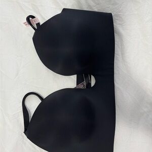 Victoria's Secret Black Full Coverage Bra